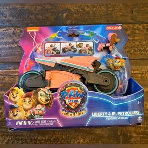 Paw Patrol Liberty & Jr. Patrollers Scooter